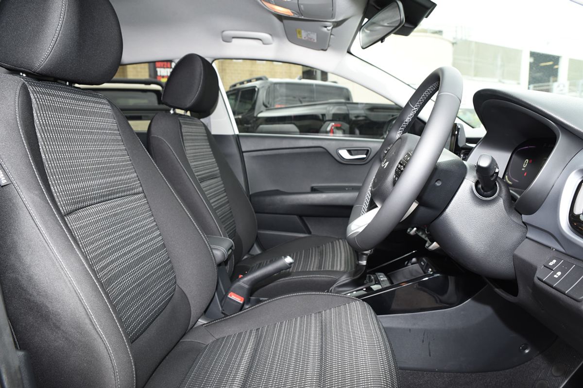 2025 Kia Stonic Sport YB