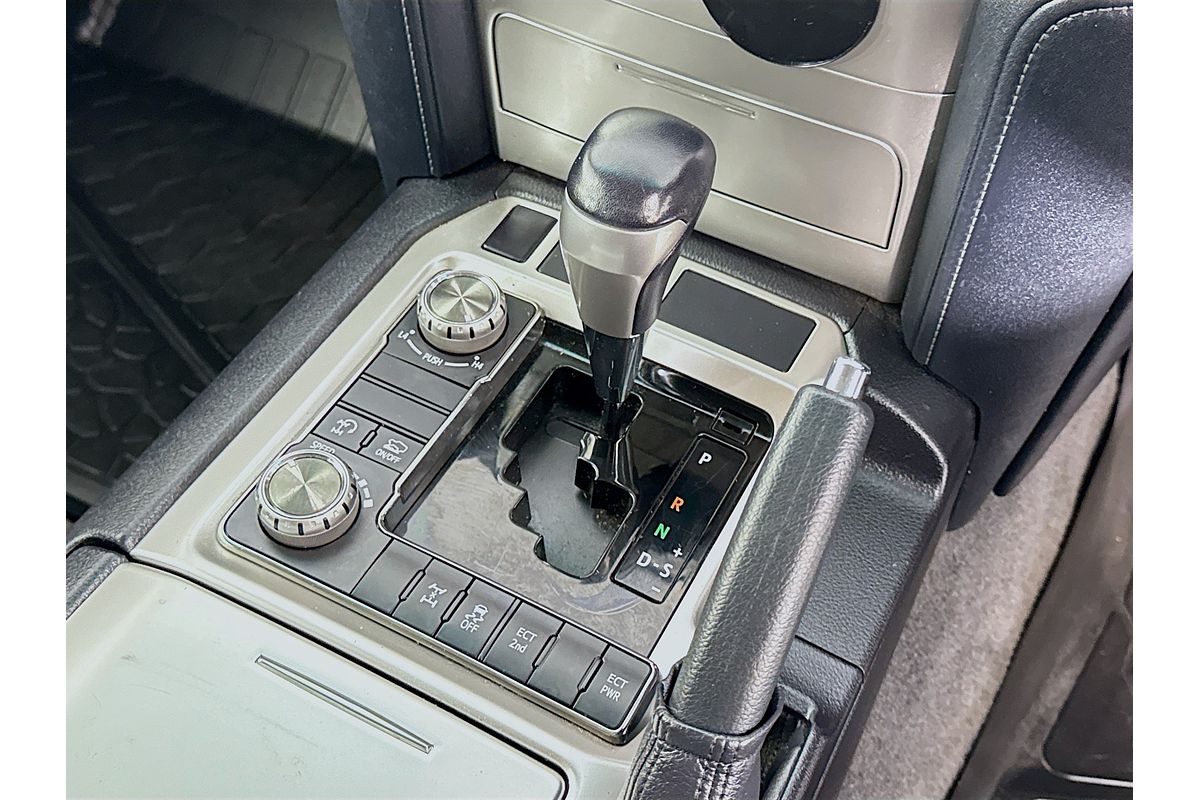 2021 Toyota Landcruiser GXL VDJ200R