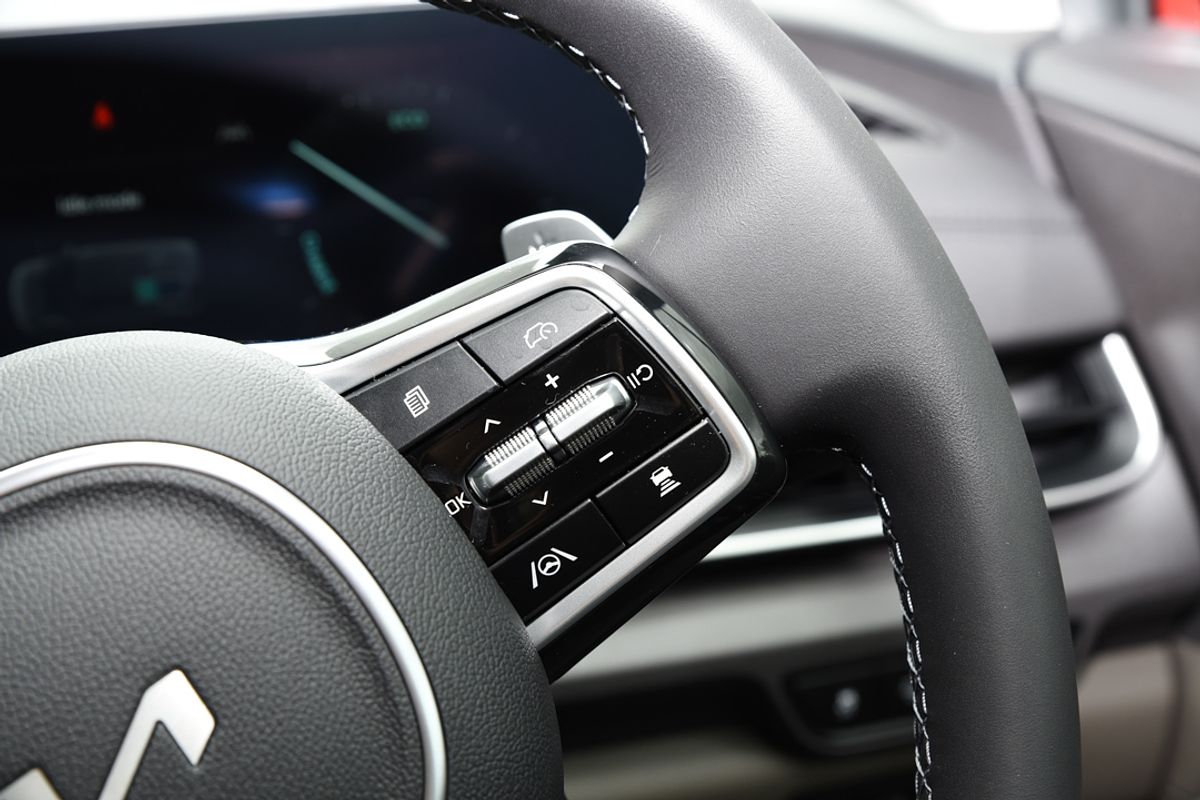 2025 Kia Carnival Sport+ HEV KA4 PE