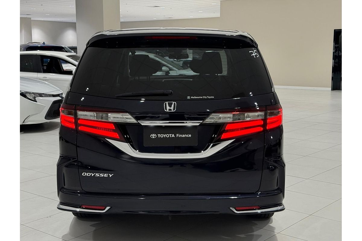 2018 Honda Odyssey VTi-L 5th Gen