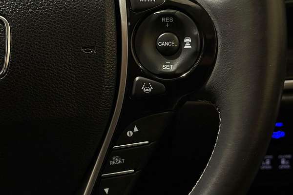 2018 Honda Odyssey VTi-L 5th Gen