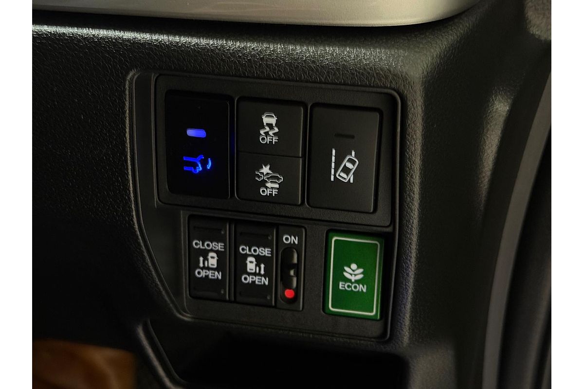 2018 Honda Odyssey VTi-L 5th Gen