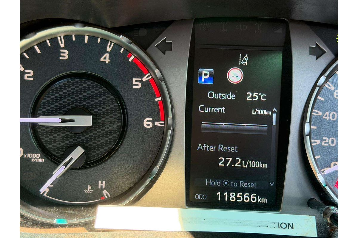 2021 Toyota Hilux SR GUN126R 4X4