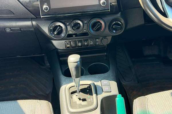 2021 Toyota Hilux SR GUN126R 4X4