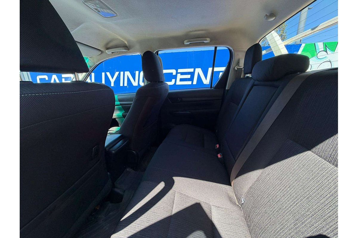 2021 Toyota Hilux SR GUN126R 4X4