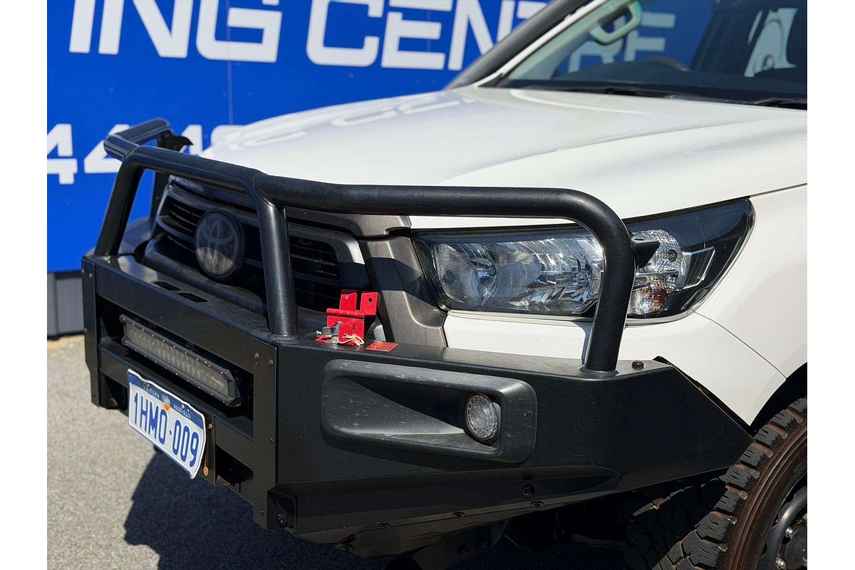 2021 Toyota Hilux SR GUN126R 4X4