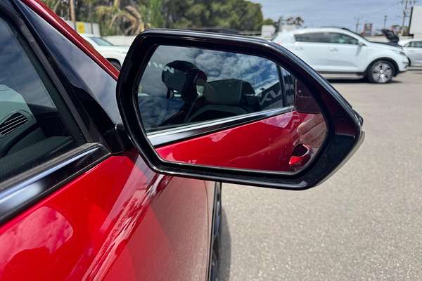 2025 Kia K4 GT-Line CL4m