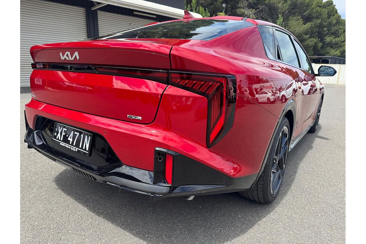 2025 Kia K4 GT-Line CL4m