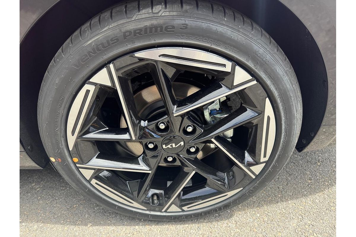 2025 Kia K4 GT-Line CL4m