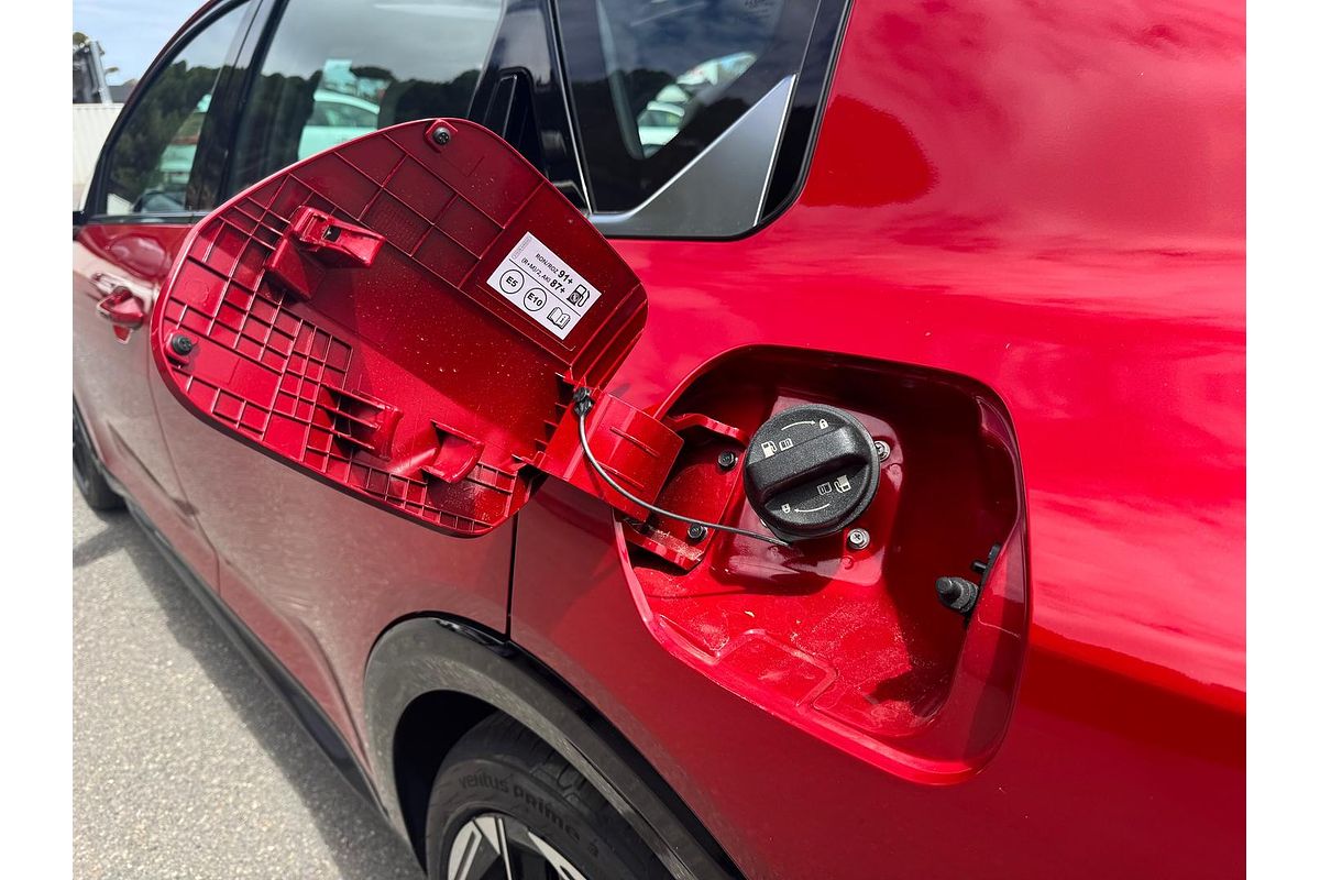 2025 Kia K4 GT-Line CL4m