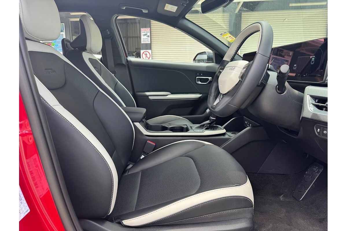 2025 Kia K4 GT-Line CL4m