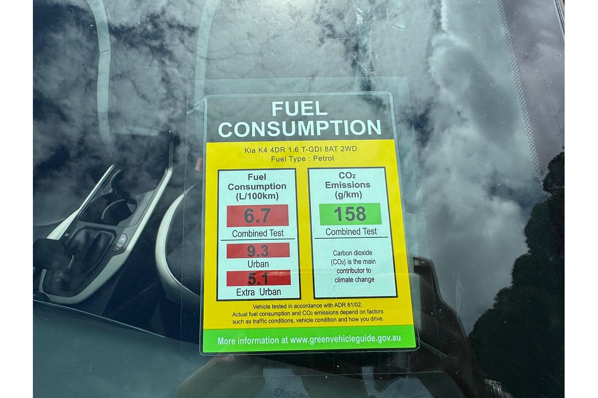 2025 Kia K4 GT-Line CL4m