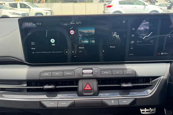 2025 Kia K4 GT-Line CL4m