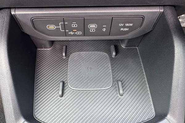 2025 Kia K4 GT-Line CL4m