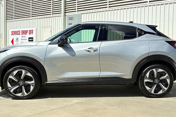 2024 Nissan JUKE ST F16