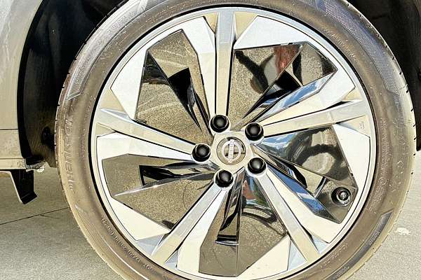 2024 Nissan JUKE ST F16