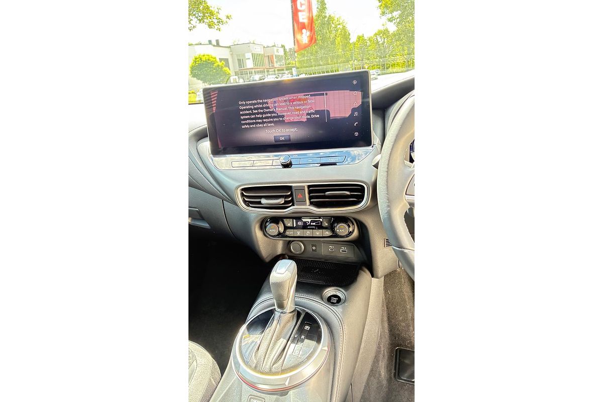 2024 Nissan JUKE ST F16