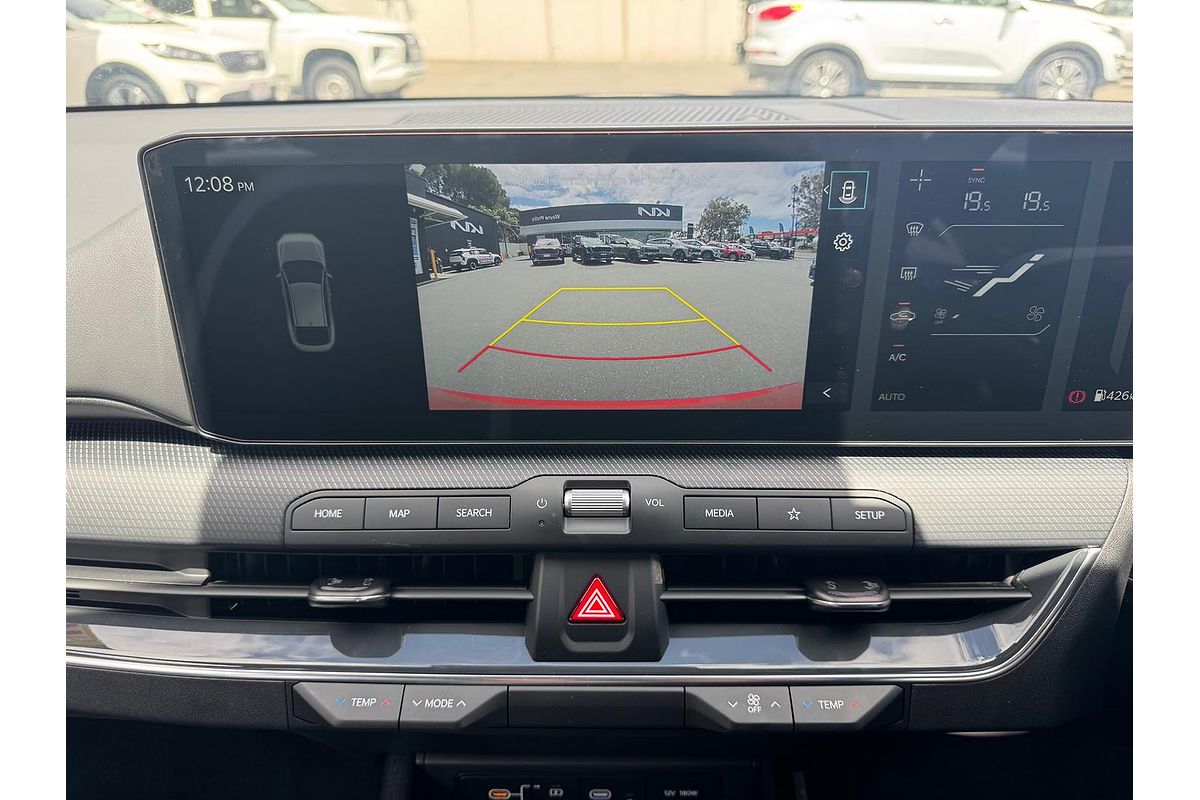 2025 Kia K4 GT-Line CL4m