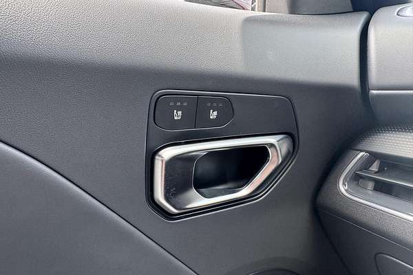 2025 Kia K4 GT-Line CL4m