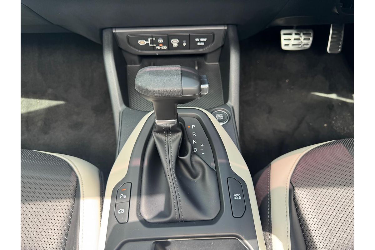 2025 Kia K4 GT-Line CL4m