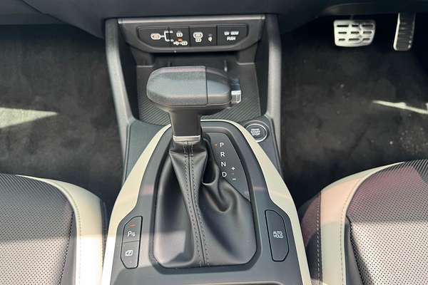 2025 Kia K4 GT-Line CL4m