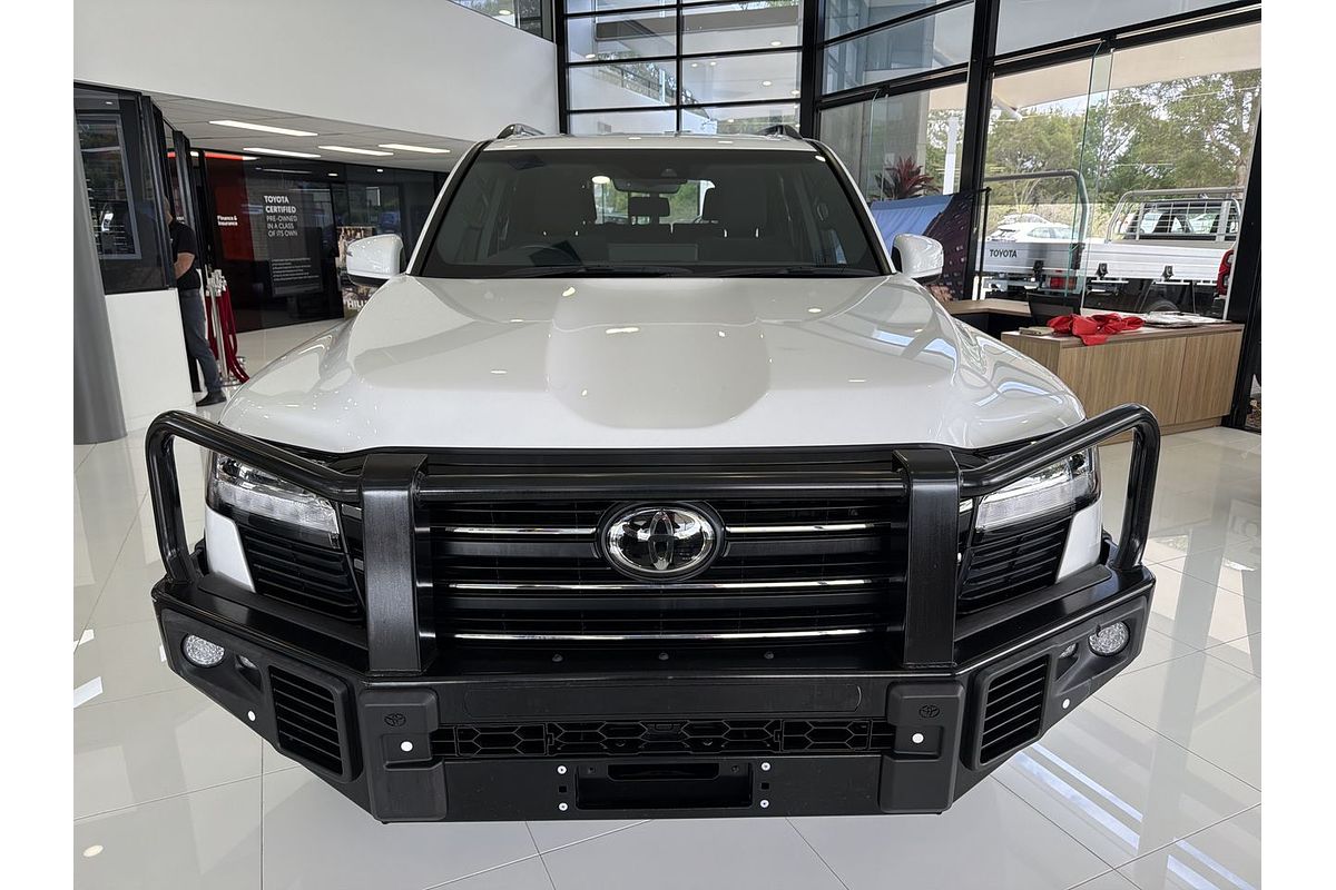 2023 Toyota Landcruiser GXL FJA300R