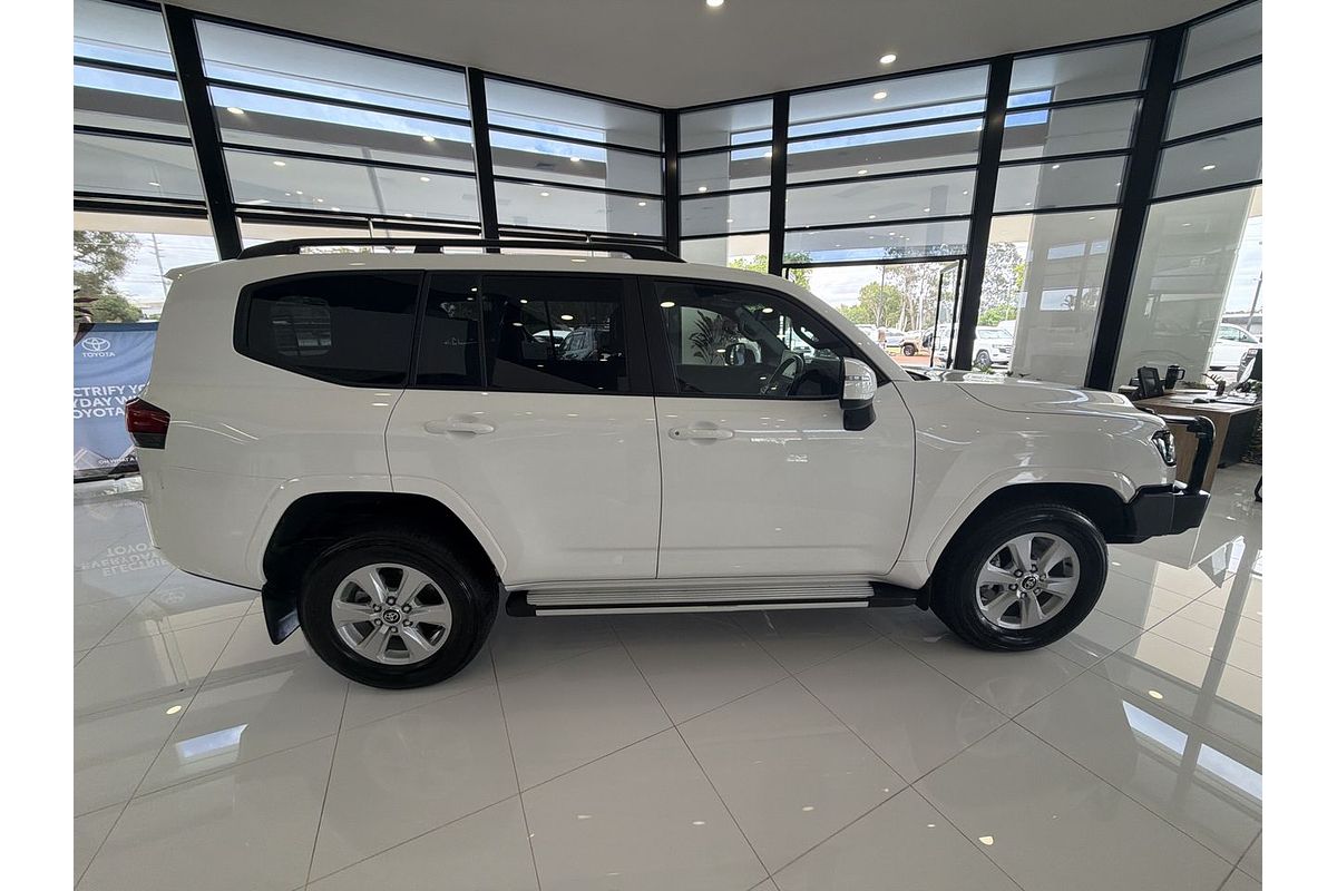 2023 Toyota Landcruiser GXL FJA300R