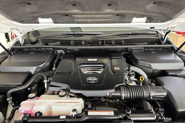 2023 Toyota Landcruiser GXL FJA300R