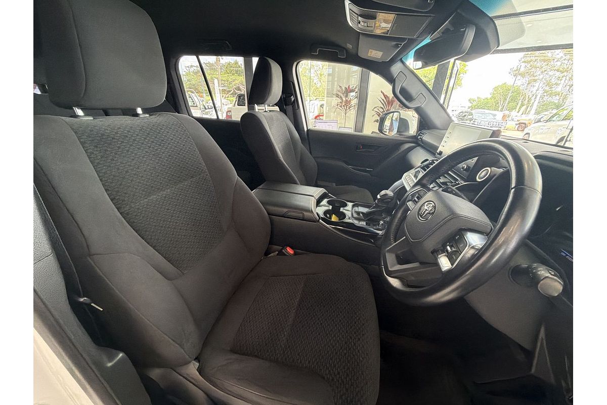 2023 Toyota Landcruiser GXL FJA300R