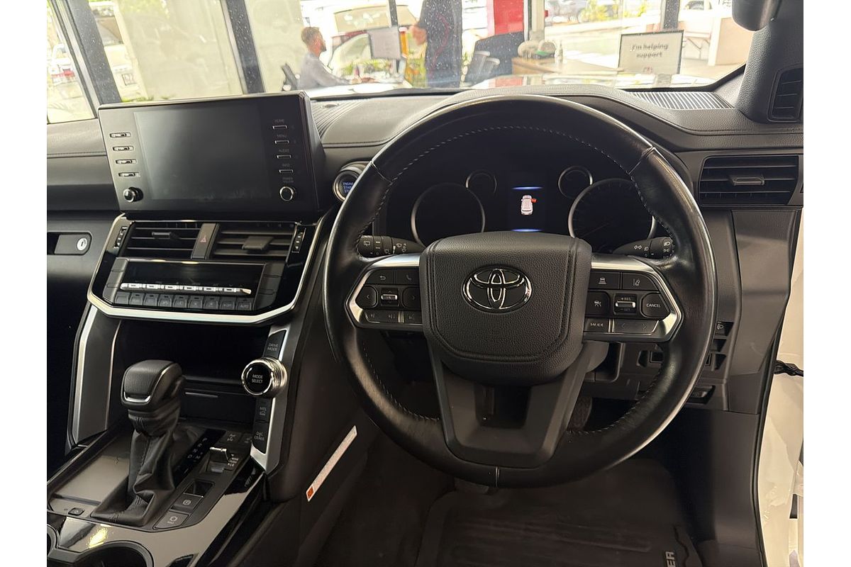2023 Toyota Landcruiser GXL FJA300R