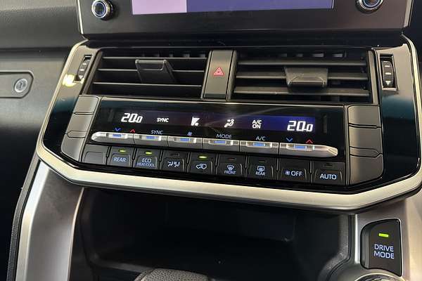 2023 Toyota Landcruiser GXL FJA300R