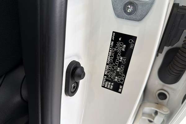 2023 Toyota Landcruiser GXL FJA300R