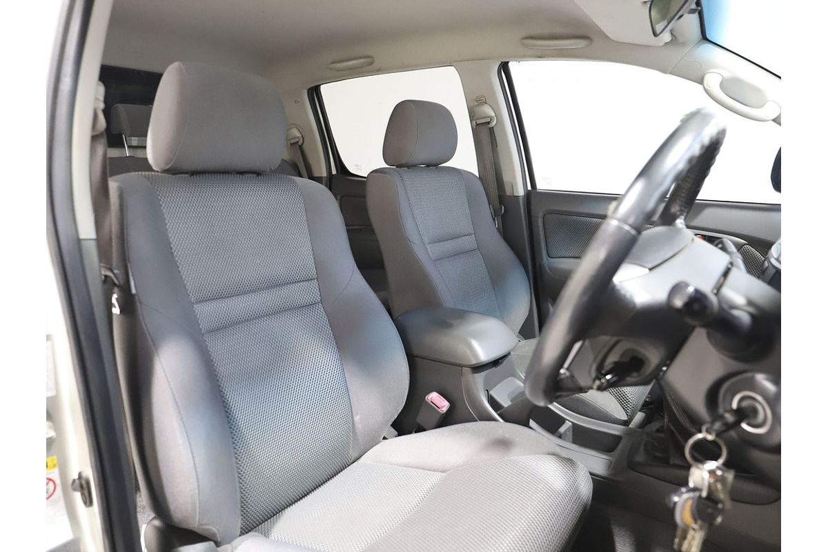 2012 Toyota Hilux SR5 KUN26R 4X4