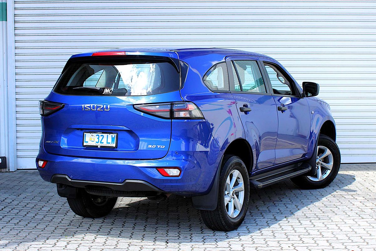 2023 Isuzu MU-X LS-M