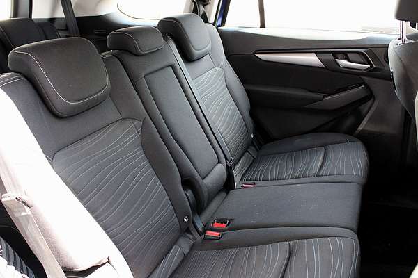 2023 Isuzu MU-X LS-M