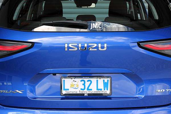 2023 Isuzu MU-X LS-M