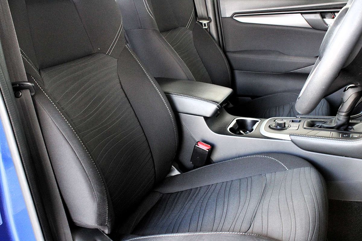 2023 Isuzu MU-X LS-M