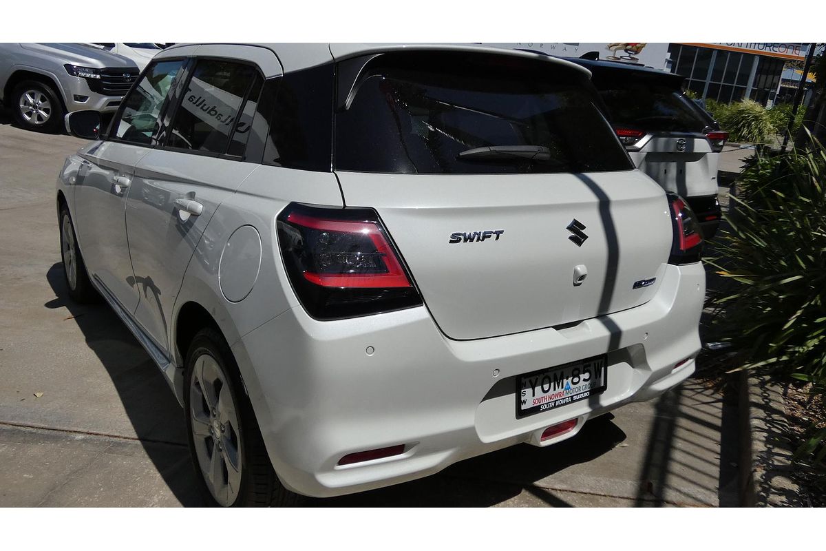 2024 Suzuki Swift Hybrid UZ