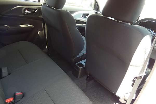 2024 Suzuki Swift Hybrid UZ