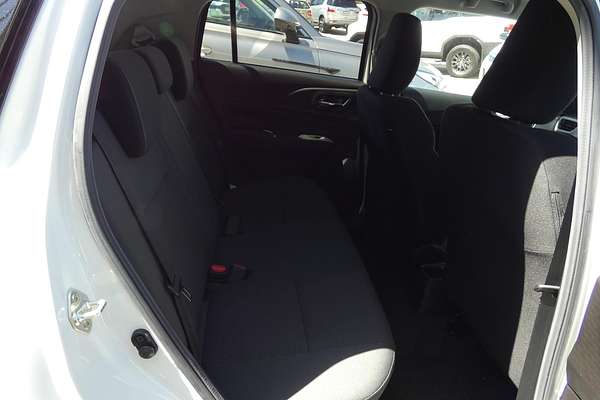 2024 Suzuki Swift Hybrid UZ