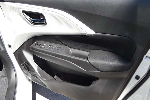 2024 Suzuki Swift Hybrid UZ