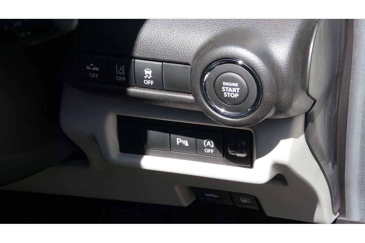 2024 Suzuki Swift Hybrid UZ