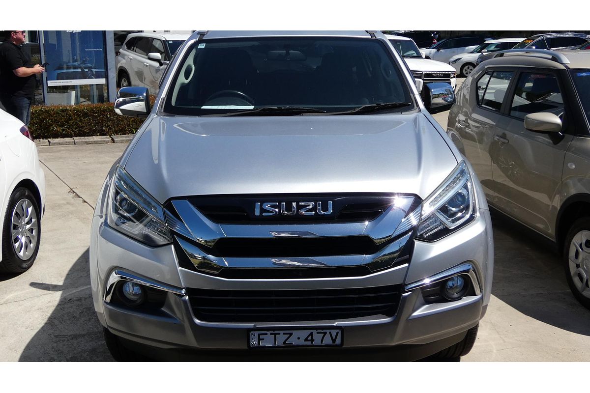 2021 Isuzu MU-X LS-T