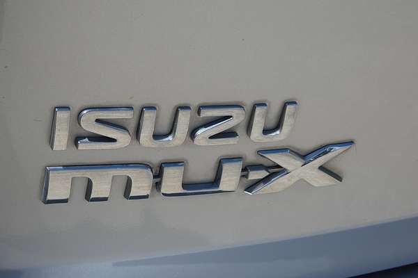 2021 Isuzu MU-X LS-T