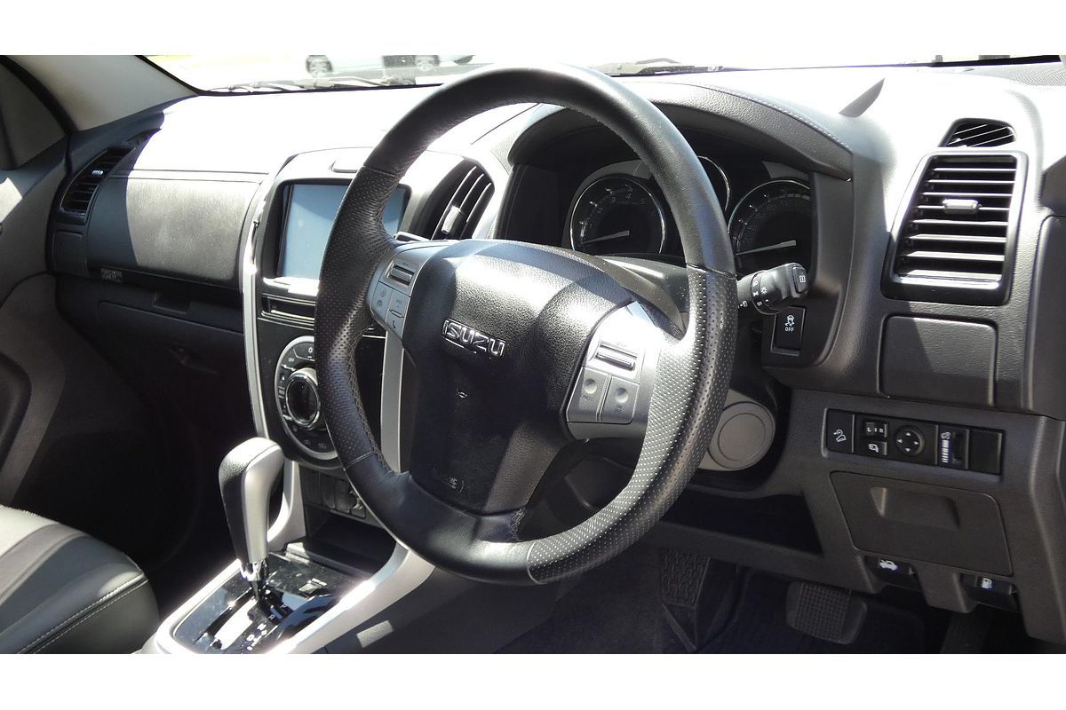 2021 Isuzu MU-X LS-T