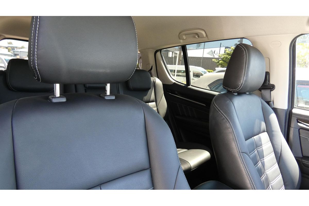 2021 Isuzu MU-X LS-T