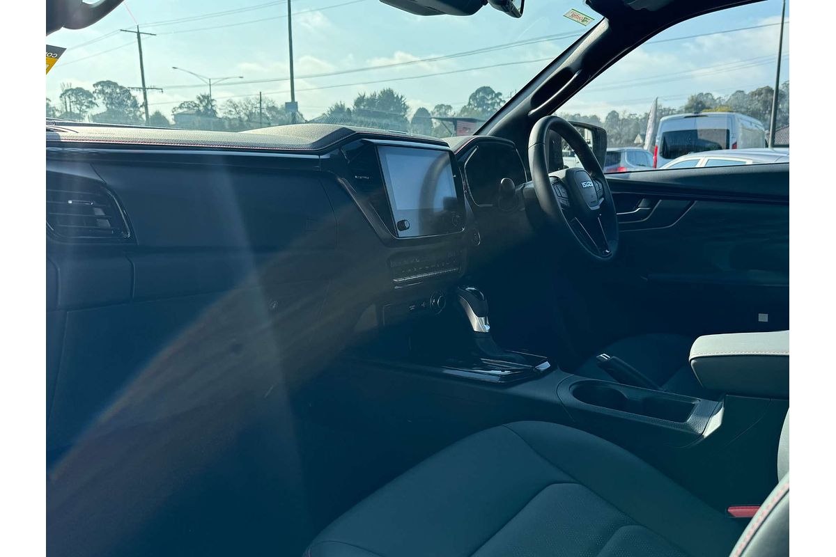 2025 Isuzu D-MAX X-TERRAIN 4X4