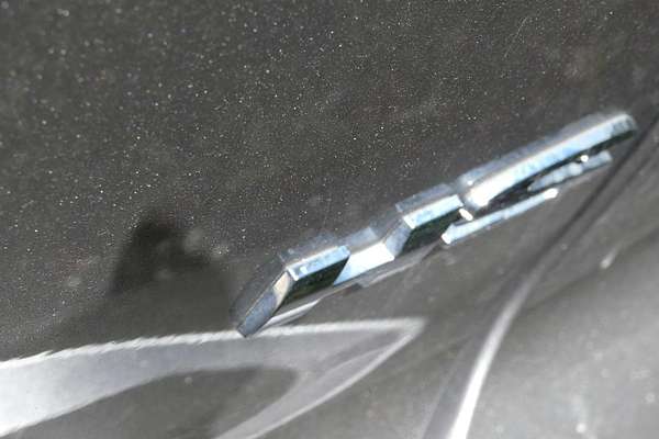 2025 MG HS Essence AS33