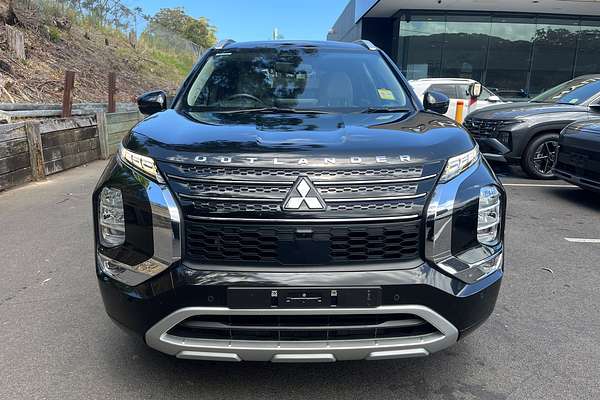 2021 Mitsubishi Outlander Exceed ZM