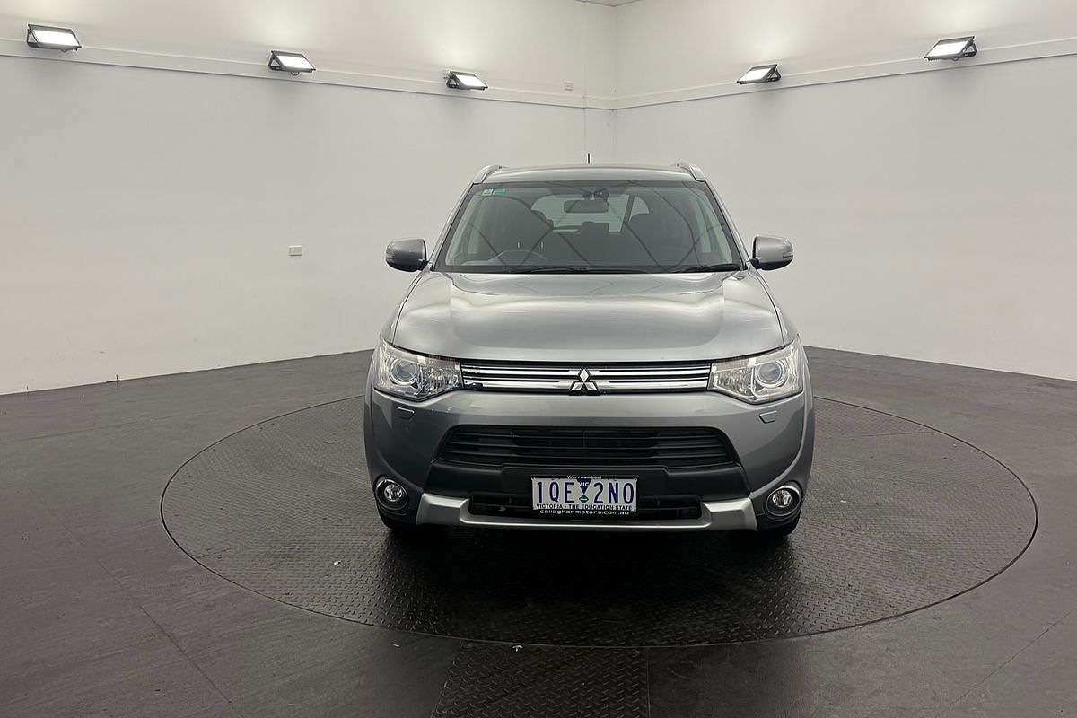 2014 Mitsubishi Outlander PHEV ZJ